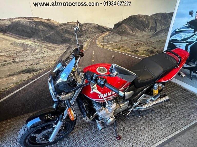 YAMAHA XJR1300SP 2001 MOTORCYCLE, 22K MILES, 3 OWNERS FROM NEW, (ATMOTORCYCLES)