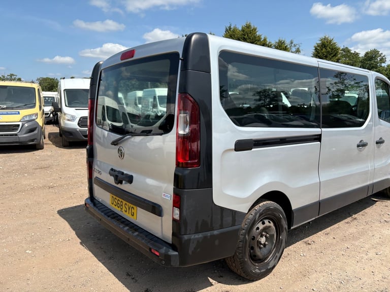 2018 Vauxhall Vivaro Vivaro  Combi CDTi S/S Minibus DIESEL Manual