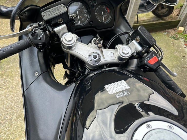 HONDA CBR1100XX SUPER BLACKBIRD - 1999 Petrol Manual in Black