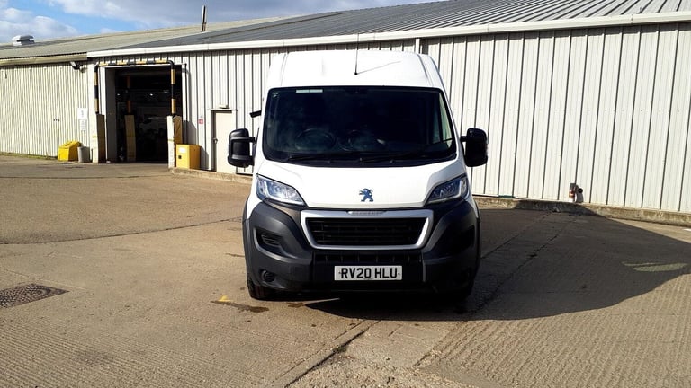  Peugeot Boxer 2.2 BlueHDi 435 Professional L4 H2 Euro 6 (s/s) 5dr Diesel Manual