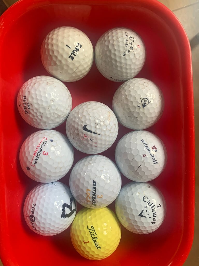 image for 11 Golf Balls - Misc brands