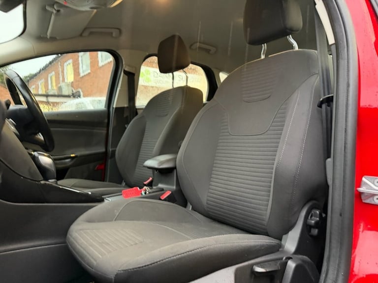 2018 Ford Focus 1.0T EcoBoost Titanium Hatchback 5dr Petrol Auto Euro 6 (s/s) (125 ps) Hatchback ...