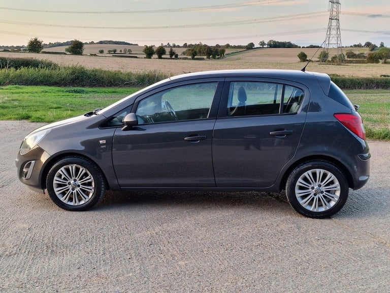 2014 Vauxhall Corsa 1.2 SE 5dr HATCHBACK PETROL Manual