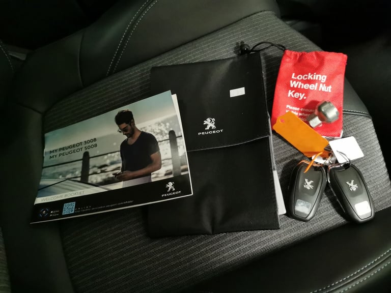 2022 Peugeot 3008 1.6 Hybrid 225 Allure 5dr e-EAT8 HATCHBACK PETROL/ELECTRIC Automatic