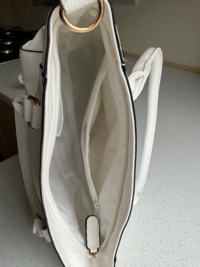 George White Handbag / Shoulder Bag, Gold fittings, Black Piping / Edging - Brand New