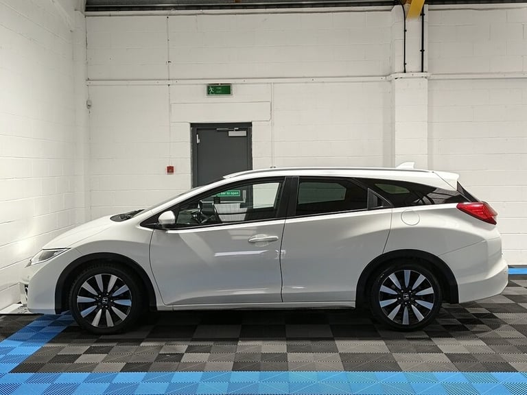 2015 Honda Civic i-DTEC SR Estate Diesel Manual