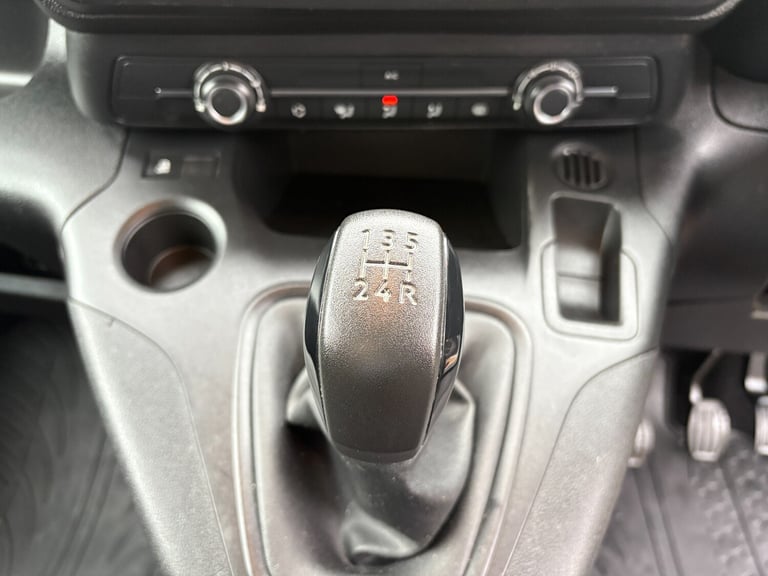 2020 Vauxhall Combo 1.6 Turbo D 2300 Sportive Panel Van 4dr Diesel Manual L1 H1