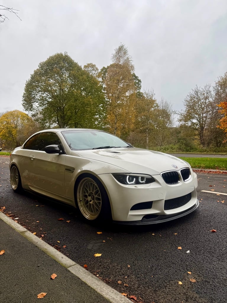 2010 BMW M3 DCT V8 E93 CONVERTIBLE ALPINE WHITE FOX RED