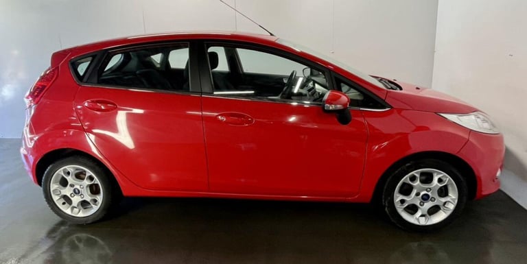  Ford Fiesta 1.4 Zetec Hatchback 5dr Petrol Automatic (154 g/km, 94 bhp) 12 MONTHS AA, F Petrol A...