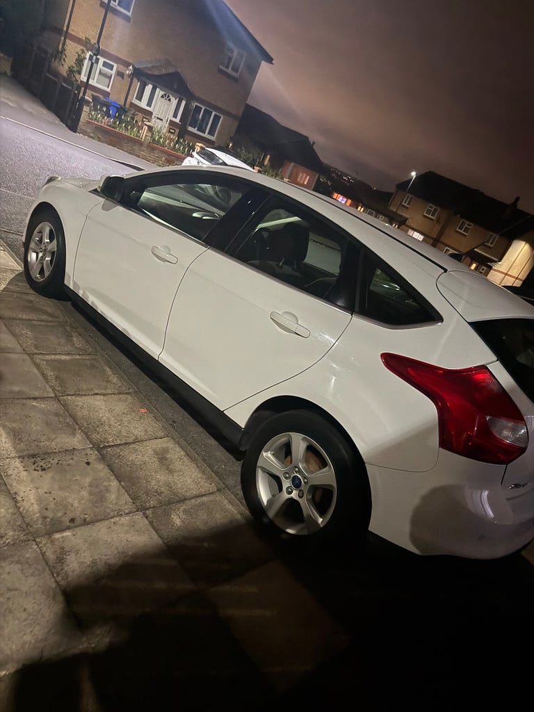 image for Ford, FOCUS, Hatchback, 2014, Manual, 1596 (cc), 5 doors