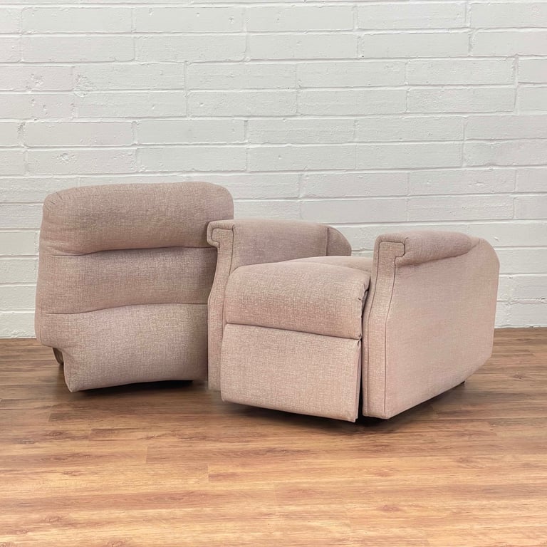 Celebrity Sandhurst Riser Recliner Chair – Large / Grande  