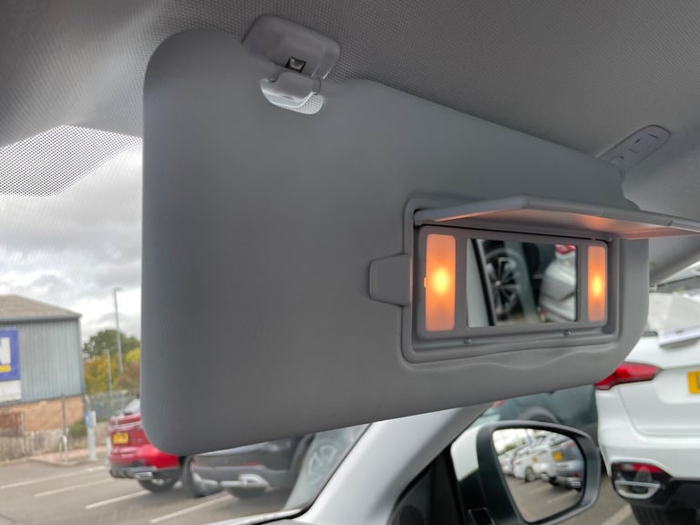 2020 Vauxhall Grandland X 1.5 Turbo D BlueInjection Elite Nav Euro 6 (s/s) 5dr HATCHBACK Diesel M...