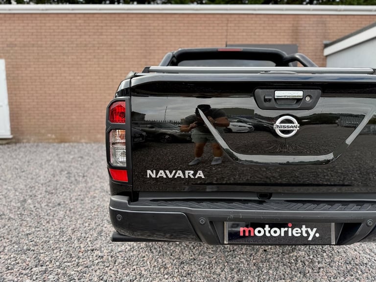 2020 Nissan Navara 2.3 dCi N-Guard Auto 4WD Euro 6 4dr PICK UP Diesel Automatic