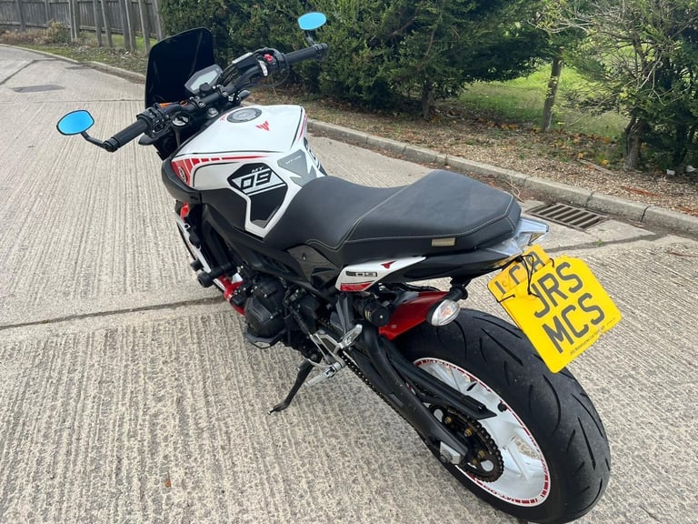 2018 18 YAMAHA MT09 ABS MT-09 STUNNING ANNIVERSARY COLOURS EXTRAS 13k MILE MT 09