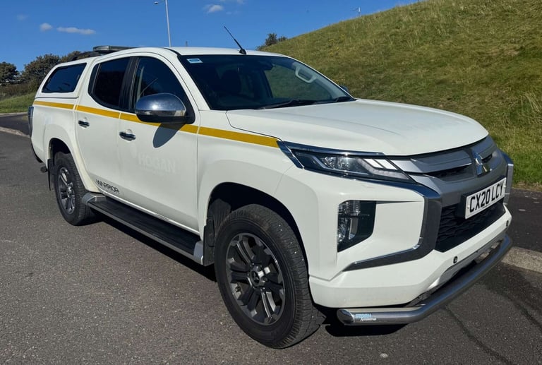 image for 2020 Mitsubishi L200 2.3 L200 Warrior DI-D 4WD Pickup Diesel Manual
