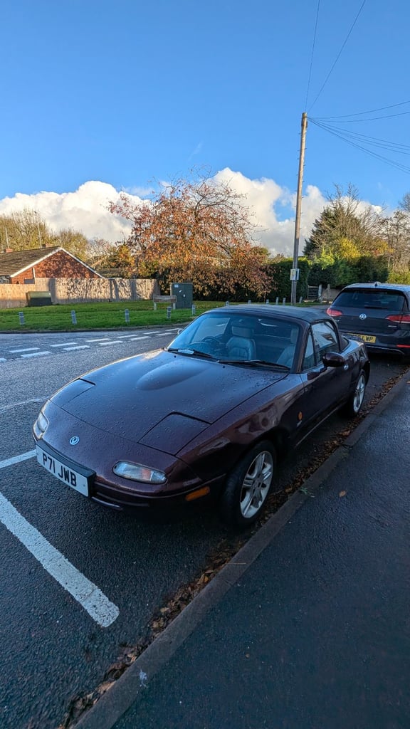 Mazda, MX-5, Convertible, 1996, Manual, 1840 (cc), 2 doors
