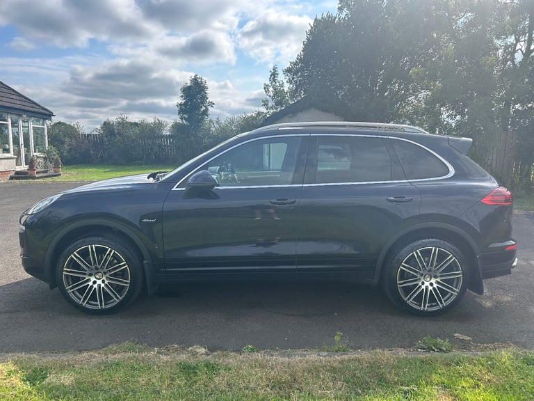 2015 Porsche Cayenne 3.0V6 Diesel 5dr Tiptronic S FSH 1yrs Mot 6MTH RAC warranty