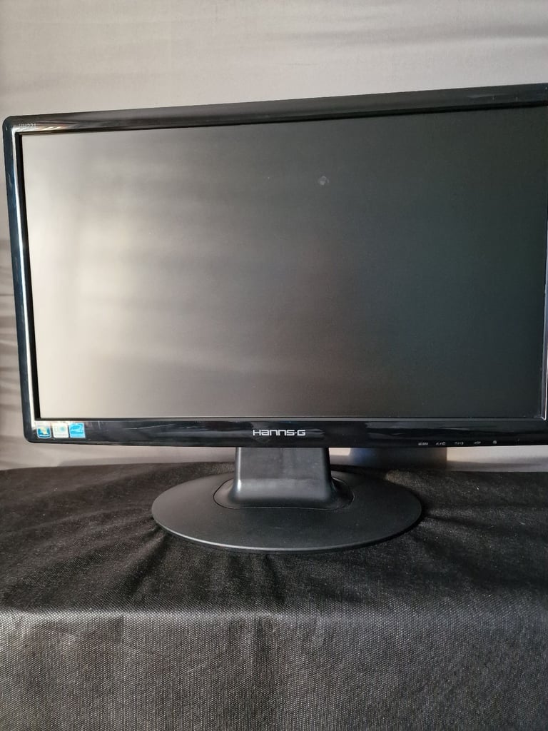21 inch desktop monitor