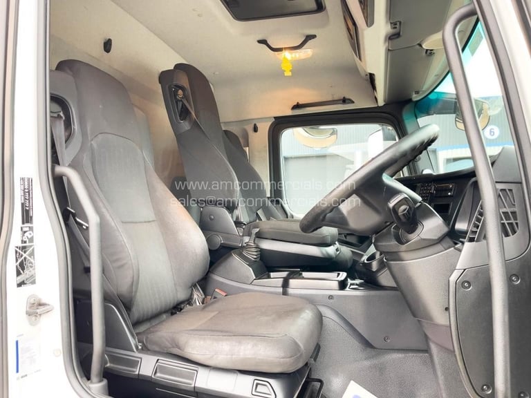 2018 (18) MERCEDES-BENZ ANTOS 1824L 18T SINGLE TEMP FRIDGE TRUCK