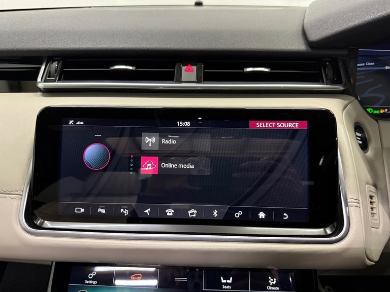 2018 68 RANGE ROVER LAND ROVER VELAR R DYNAMIC HSE D240 2.0 DIESEL 4WD BLACK EU6