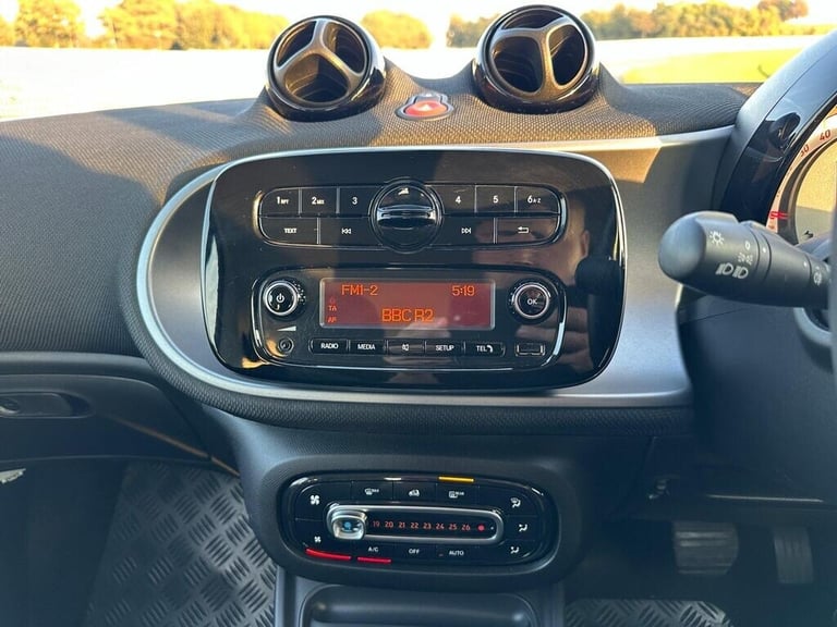 2016 smart fortwo 1.0 Passion 2dr Auto COUPE Petrol Automatic