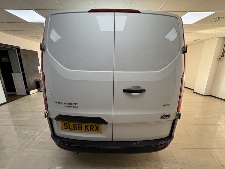 2018 Ford Transit Custom 2.0 TDCi 105ps Low Roof Van PANEL VAN DIESEL Manual