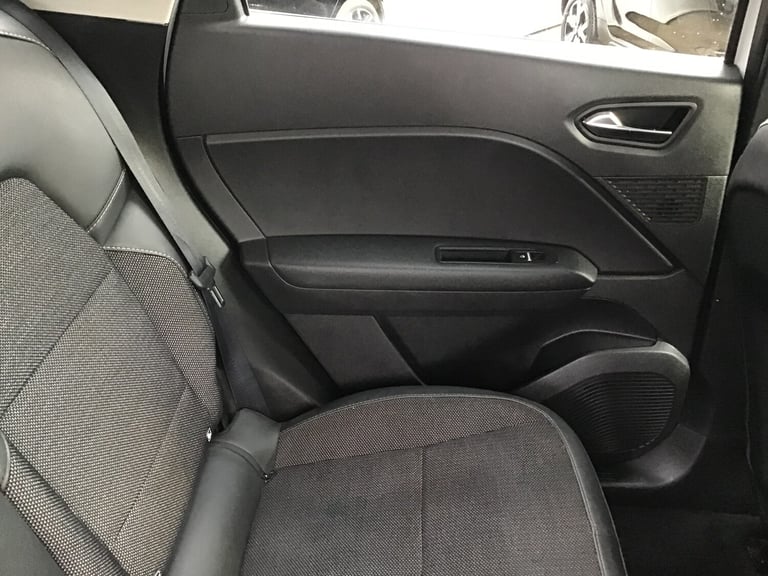 2022 Renault Captur 1.0 TCE 90 SE Edition 5dr HATCHBACK PETROL Manual