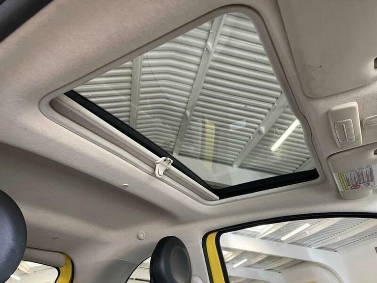 2009 Fiat 500 1.2 Lounge Euro 5 (s/s) 3dr HATCHBACK Petrol Manual