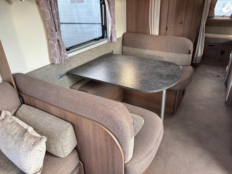 2019 BAILEY PEGASUS GRANDE PALERMO, 6 BERTH, FIXED BUNK BEDS, WIDE BODY