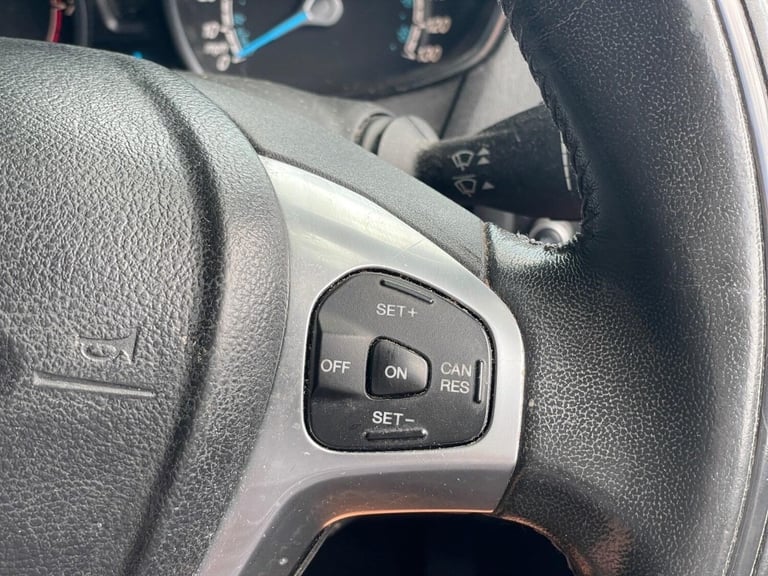 2013 Ford Fiesta 1.0 EcoBoost 125 Titanium X 5dr HATCHBACK PETROL Manual