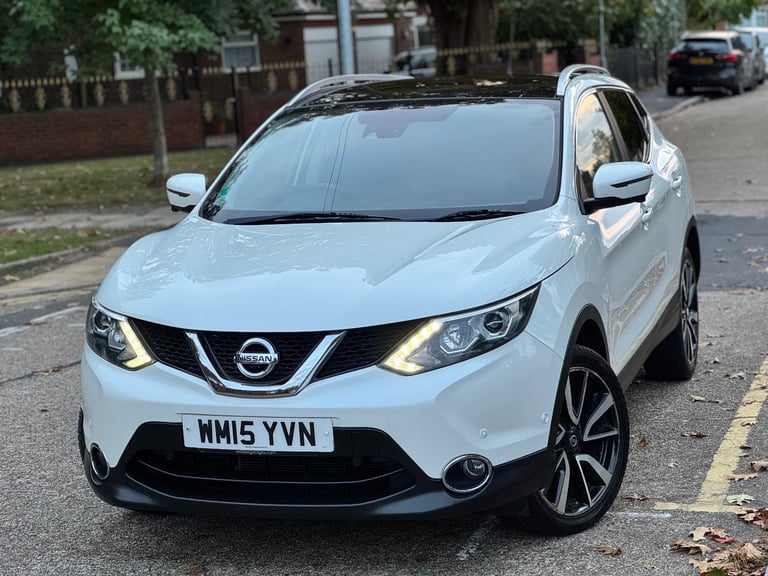 image for Nissan, QASHQAI, Hatchback, 2015, Manual, 1197 (cc), 5 doors