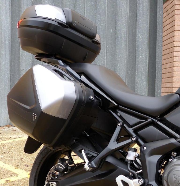 2023 TRIUMPH TIGER 660 SPORT: IMMACULATE LOW MILEAGE MACHINE LOADED WITH EXTRAS.