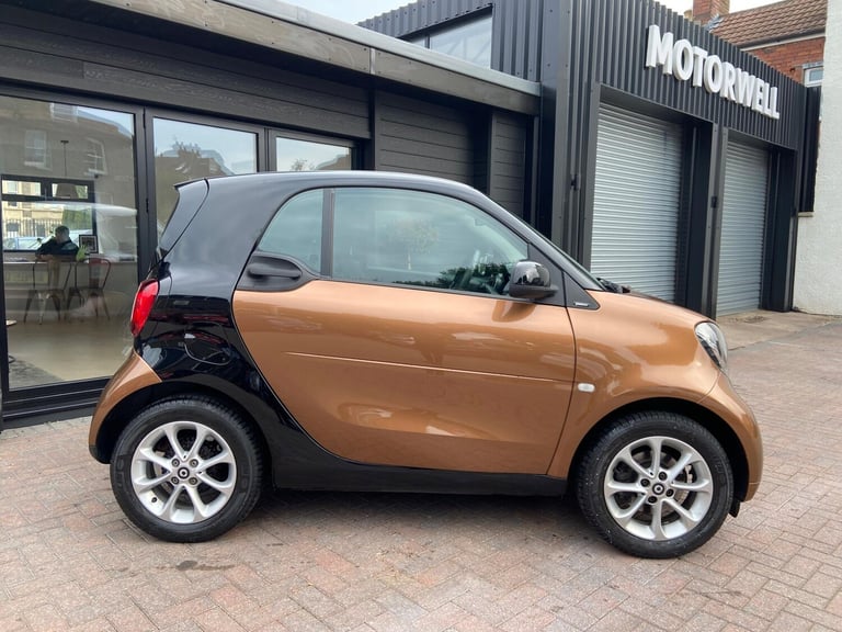 2015 smart fortwo 1.0 Passion (Premium) Twinamic Euro 6 (s/s) 2dr COUPE Petrol Automatic