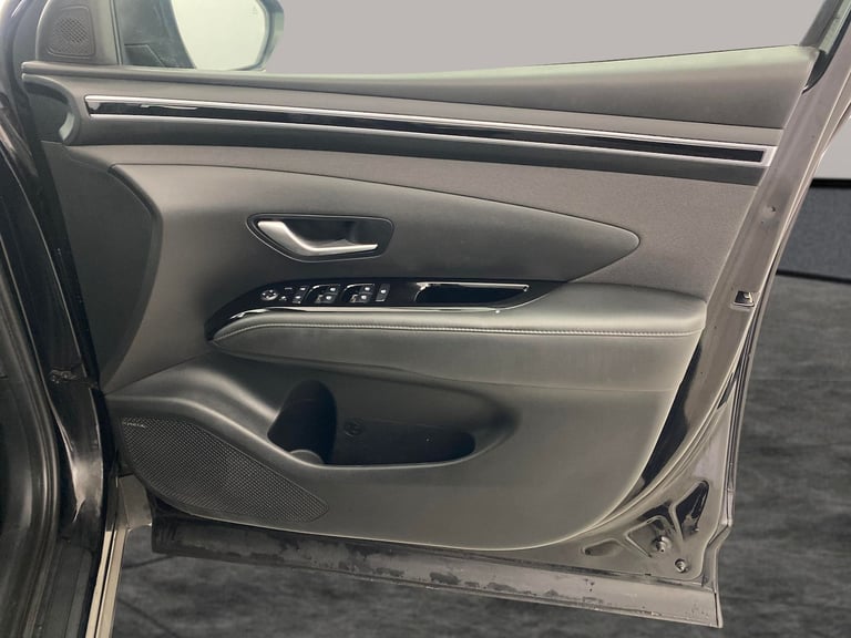 2022 Hyundai TUCSON 1.6 h T-GDi Premium SUV 5dr Petrol Hybrid Auto Euro 6 (s/s) (230 ps) - HEAT S...
