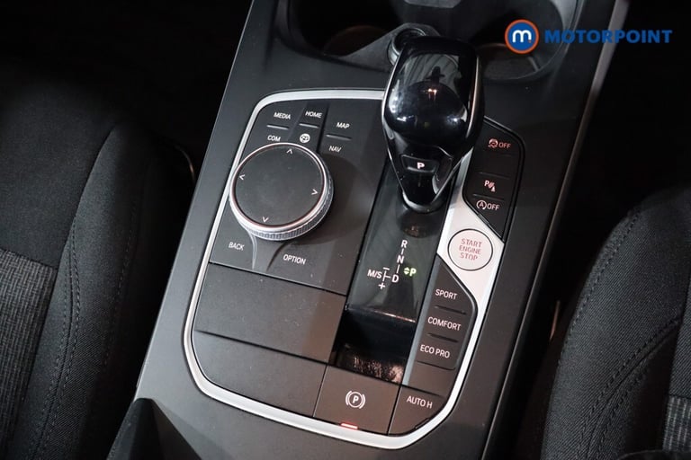 2024 BMW 1 Series 118i [136] SE 5dr Step Auto [Live Cockpit Pro] Hatchback Petrol Automatic