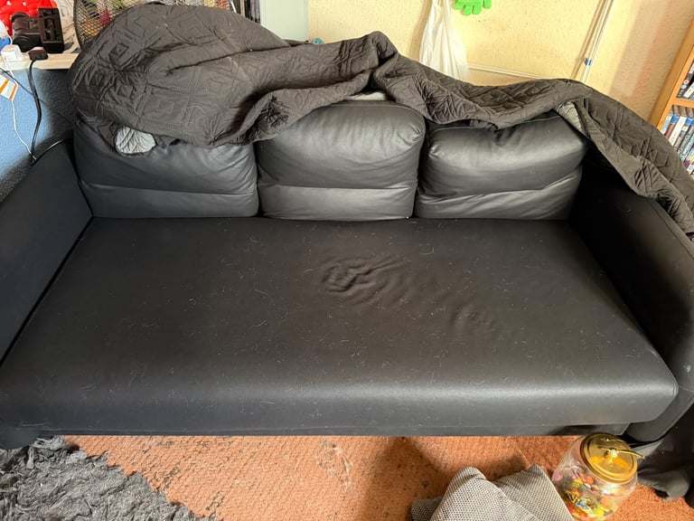 Sofa and recliner chair 