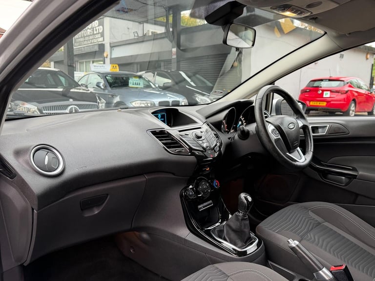 2013 Ford Fiesta 1.0T EcoBoost Zetec Euro 5 (s/s) 3dr HATCHBACK Petrol Manual