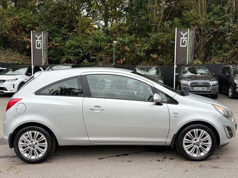 2015 Vauxhall Corsa 1.4 SE 3dr HATCHBACK PETROL Manual