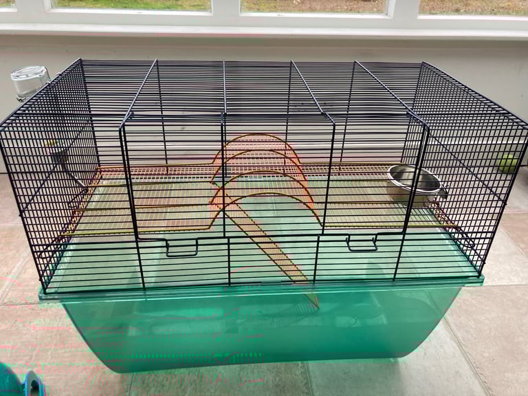 Free gerbil cage
