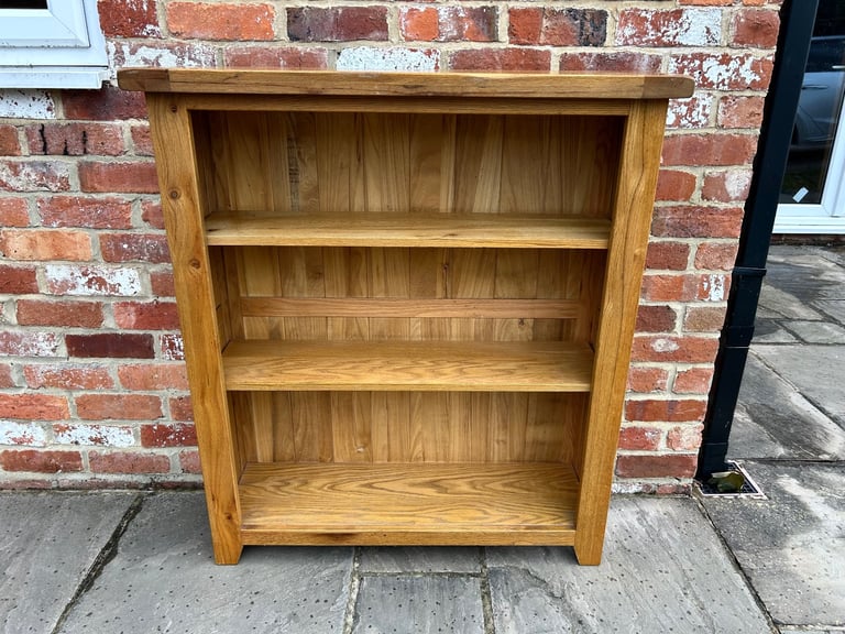 Rustic Solid Oak Bookcase - Excellent Condition 