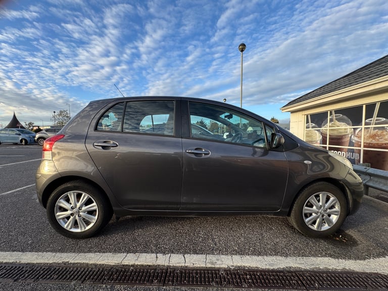 Toyota, YARIS, Hatchback, 2009, Manual, 1329 (cc), 5 doors