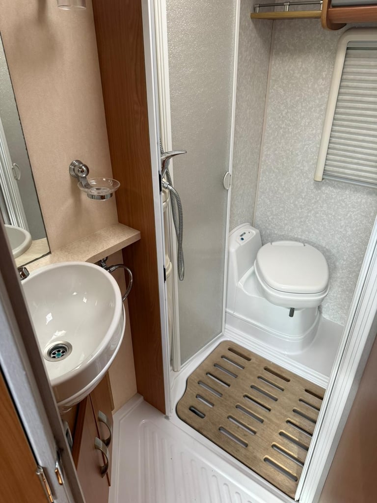 2009 - Autocruise Star Trail - 3 Ltr - 28,000 Miles - 4 Berth / 2 Belts - AUTO