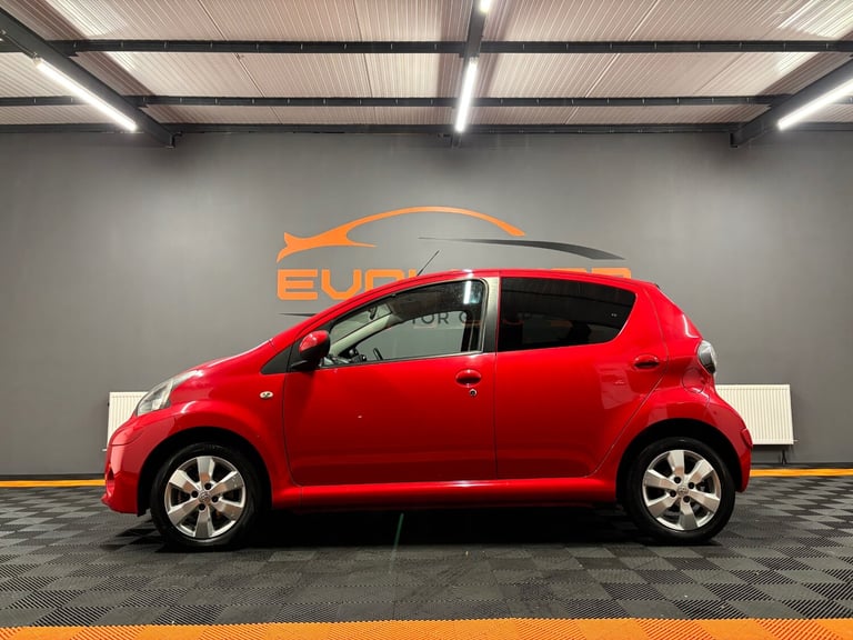 2013 Toyota AYGO 1.0 VVT-i Move with Style 5dr HATCHBACK Petrol Manual