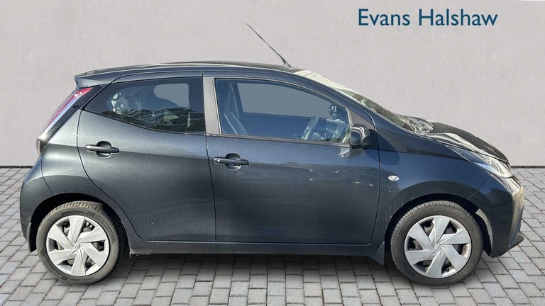 2018 Toyota AYGO 1.0 VVT-i X-Play 5dr Hatchback Petrol Manual