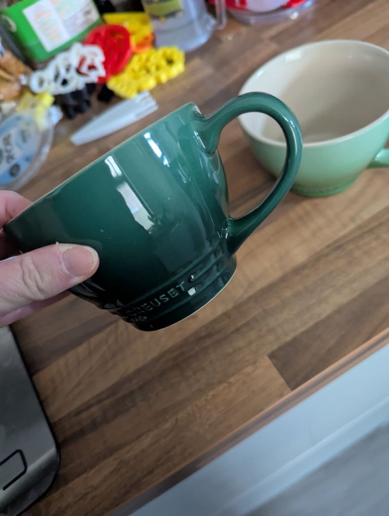 2 Grand Le Creuset stoneware Mugs