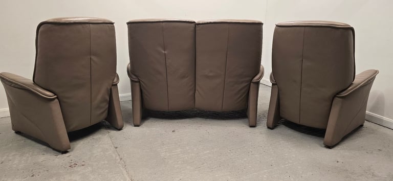 Himolla Rhine Leather 2 Seater NON-Recliner Sofa & 2 Recliner Chairs 1303244