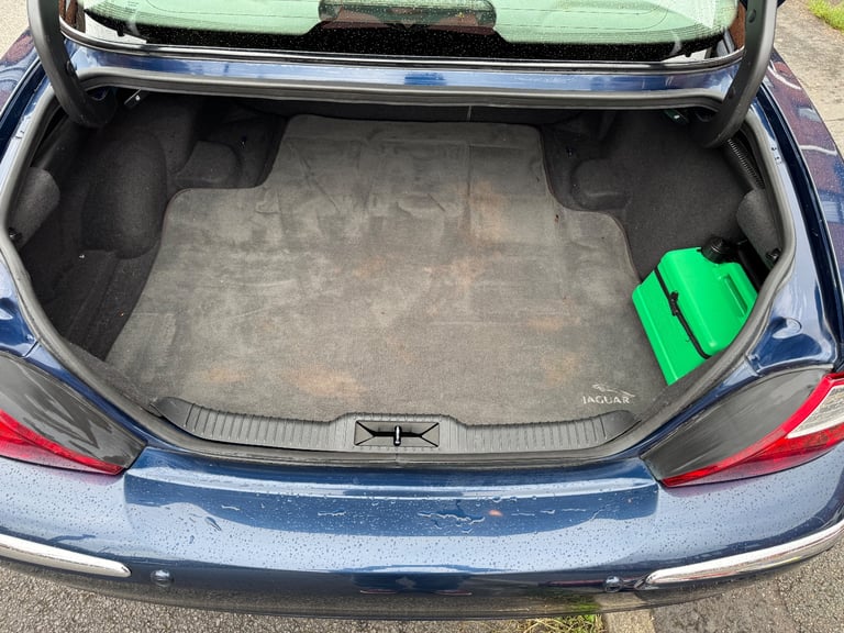 Jaguar S-Type 4.0 v8