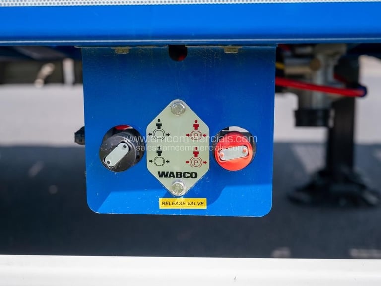 KASSBOHRER LOW LOADER 52800KG 3 AXLE EXTENDABLE