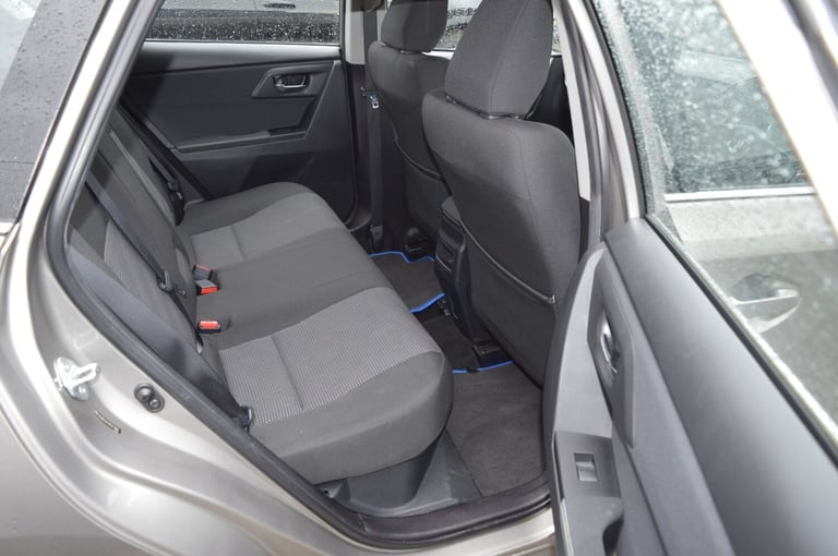 2014 Toyota Auris 1.8 VVTi Hybrid Icon 5dr CVT Auto SAT NAV ULEZ HATCHBACK Petrol/Electric Hybrid...