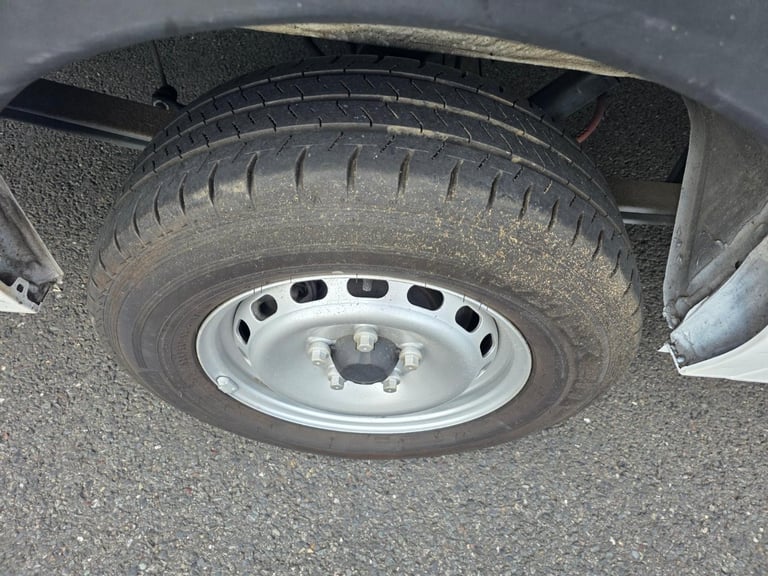 Renault Master LWB DIESEL RWD  LML35dCi 130 Business Medium Roof Van 